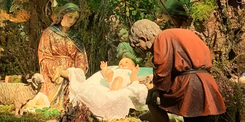 Cover image for The hidden or secret of Christmas